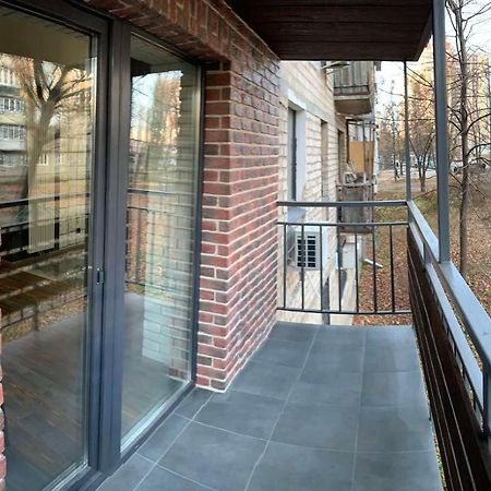 Апартаменти Уютная квартира возле метро 23 Августа Харків Екстер'єр фото